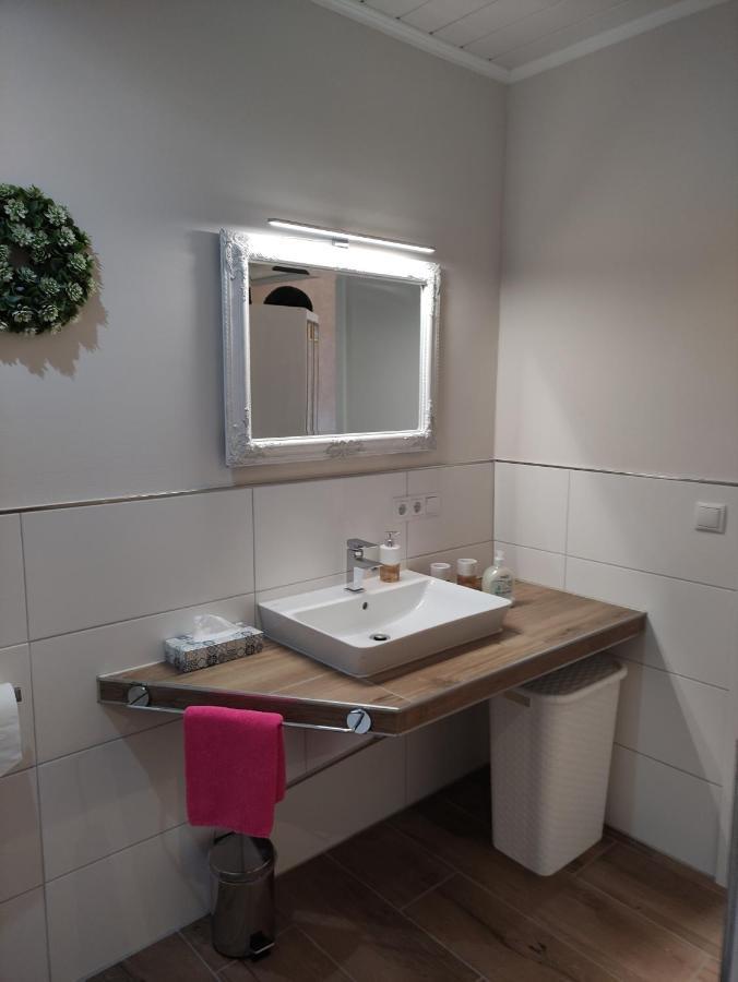 Ferienwohnung Zur Muehle Weener Екстер'єр фото